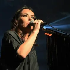 Ile trwa koncert Kasi Kowalskiej? Odkryj długość występu i więcej