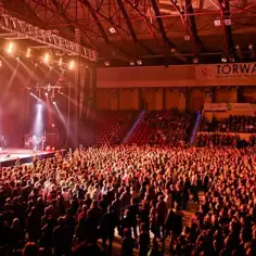 Gdzie zagrać koncert w Warszawie? Odkryj najlepsze miejsca na wydarzenia