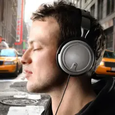 Co to jest SoundCloud? Odkryj jego funkcje i znaczenie w muzyce