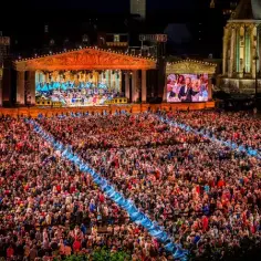 Ile trwa koncert? Poznaj czas trwania występów znanych artystów