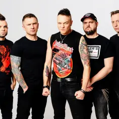 Ile trwa koncert nocny kochanek? Odkryj, co musisz wiedzieć!